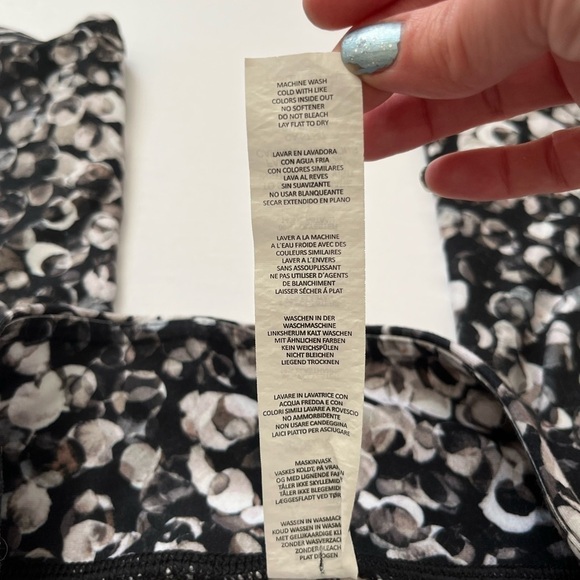 Fabletics PowerHold Leggings Pebble Print Size Medium - Picture 4 of 9